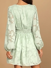 abordables Robes en dentelle blanche-Robe unie Femme Mini robe Maille Patchwork Plein Air Rendez-vous Elégant Décontractées Col V manche longue Ample Blanche Jaune Vert Claire S M L XL