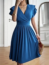 voordelige midi-zwarte jurk-Dames Mini-jurk Zwarte jurk Afstudeerjurk Casual jurk A lijn jurk Streetwear Basic Casual Vakantie Straat Feestdagen Normale pasvorm Korte mouw V-hals Zwart Bordeaux Marineblauw blauw Zomer