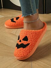 abordables Pour les femmes-Chaussons en polaire confortables sur le thème d&#039;Halloween pour femmes avec des motifs de citrouille et de crâne - chaussures d&#039;intérieur amusantes pour les fêtes d&#039;automne et d&#039;Halloween
