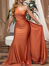 preiswerte Brautjungfernkleider-Schlauchkleid Brautjungfernkleid V Ausschnitt / Ein-Schulter Langarm Elegant Bodenlange Schleppe Spandex mit Falten / Einfarbig 2022