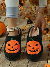 abordables Pour les femmes-Chaussons en polaire confortables sur le thème d&#039;Halloween pour femmes avec des motifs de citrouille et de crâne - chaussures d&#039;intérieur amusantes pour les fêtes d&#039;automne et d&#039;Halloween