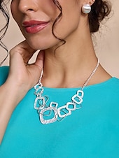 voordelige Dames ketting-dames geometrische zilveren statement ketting en oorbellen set – moderne gehamerde metalen sieraden voor feesten en formele evenementen