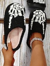 abordables Pour les femmes-Chaussons en polaire confortables sur le thème d&#039;Halloween pour femmes avec des motifs de citrouille et de crâne - chaussures d&#039;intérieur amusantes pour les fêtes d&#039;automne et d&#039;Halloween
