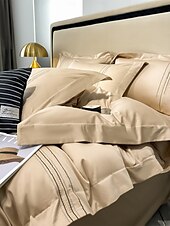 economico Collezione d&#039;elite-Set copripiumino da 4 pezzi, 100% cotone biologico, tessuto morbido e traspirante, include copripiumino e federe per un sonno confortevole.