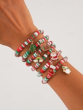 Χαμηλού Κόστους Χριστουγεννιάτικα αξεσουάρ-Χριστουγεννιάτικο σετ βραχιολιών με χάντρες γούρι – εορταστικά κόκκινα, πράσινα και λευκά στοιβαγμένα βραχιόλια με γούρια Άγιου Βασίλη, δέντρου και δώρων – ιδανικό για τη μόδα και τα δώρα των γιορτών