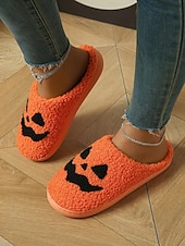 abordables Pour les femmes-Chaussons en polaire confortables sur le thème d&#039;Halloween pour femmes avec des motifs de citrouille et de crâne - chaussures d&#039;intérieur amusantes pour les fêtes d&#039;automne et d&#039;Halloween
