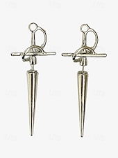 abordables Pendiente de mujer-Pendientes de oro con forma de espada para mujer: joyas de moda atrevidas y únicas para looks atrevidos y modernos