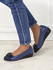 cheap Women&#039;s Flats-Women&#039;s Leather Wedge Flats with Decorative Bow and Embellished Toe – Comfortable Casual Slip-On Shoes for Everyday Wear