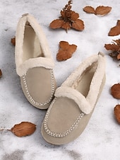 お買い得  レディース・スリッパ＆ビーチサンダル-女性用フェイクスエードモカシンスリッパ - フェイクファーの裏地付き、ステッチのディテールが施された暖かい屋内外用ハウスシューズ