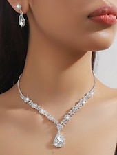 billige Halskjede for kvinner-smykkesett med grønne dråper i krystall - halskjede og øredobber med rhinestone-aksenter for kvinner, perfekt for bryllup og formelle begivenheter