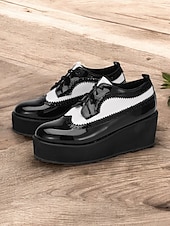 preiswerte Damenschnürschuhe-schwarz-weiße Damen-Brogue-Oxfords mit Plateausohle – Schnürschuhe aus Vintage-Lackleder mit dicker Sohle