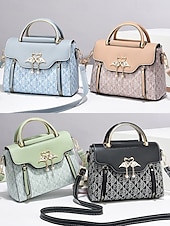 levne Kabelky a tote tašky-elegantní dámská béžová crossbody kabelka – luxusní monogramové provedení s přívěskem srdce a horní rukojetí