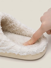 economico Ciabatte e infradito da donna-pantofole da donna in pile con adorabile ricamo a forma di orso – calde pantofole da casa per il comfort invernale