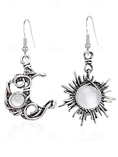 economico Orecchino da donna-orecchini pendenti vintage con sole e luna - gioielli celestiali color argento con accenti di perle e cristalli per le donne, perfetti per look boho e casual