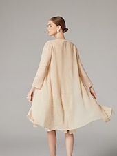 economico Con giacca-Abito a Due Pezzi Mother of the Bride Elegante Collo Gioiello Lunghezza al Ginocchio in Chiffon pizzo Maniche a Tre Quarti Inclusa la Giacca con Applicazioni in Perline Abito per la Giornata delle
