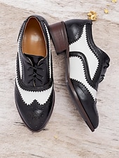 abordables Richelieu femme-chaussures richelieu brogue noires et blanches pour femmes - chaussures habillées vintage en similicuir à bout golf bicolore pour occasions formelles