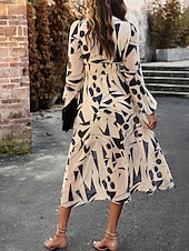 preiswerte Lässige Blumenkleider-Damen Maxidress Casual kleid Schaukelkleid A Linie Kleid Brautkleider schlicht Täglich Regular Fit Blumen Langarm V Ausschnitt Rote Blau Aprikose Sommer Frühling Herbst