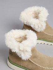 baratos Botas de neve e inverno-Botas femininas de inverno com forro de pele sintética bege – calor aconchegante com sola antiderrapante para estilo em climas frios