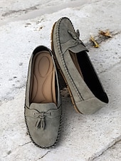 halpa Naisten mokkasiinit ja loaferit-naisten rennot siniset mokasiiniloaferit – pehmeät mokkanahkaiset slip-on -tassut tupsurusetilla, mukavat ajokengät jokapäiväiseen käyttöön