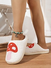 economico Ciabatte e infradito da donna-pantofole da interno nere comode da donna con ricamo a forma di fungo rosso - fodera in peluche, suola antiscivolo, perfette per il relax invernale in casa