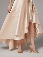 preiswerte Bodenlänge-A-Linien Kleid Mutter der Braut Kleid Elegant Plus-Size Hoch Niedrig Schmuckkragen Asymmetrisches Satin Spitze 3/4 Länge Ärmel Bodenn Länge mit Schärpe  Bandapplikationen