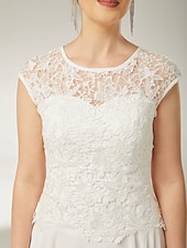 voordelige Met Jas-Twee-delige Sluier  Kolom Moeder van de Bruid Jurk Strand Bruiloft Elegante Sieraad Hals Knie Lengte Chiffon Satin Kant 3/4 Lengte Mouw Korte Jas Jurken met Applicaties