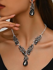 abordables Collier pour femme-ensemble de bijoux en cristal vert pour femme avec collier en forme de larme et boucles d&#039;oreilles assorties, style élégant pour les mariages et les événements formels