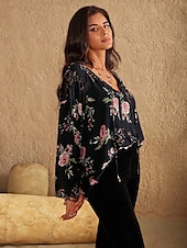 economico Top in Pizzo-Bluse Eleganti in Pizzo per Donna con Occhielli Blusa per San Valentino Top Regolari a Maniche Lunghe Maniche a Lanterna Collo a V Patchwork Fit aderente per il lavoro Top Petits Romantici da