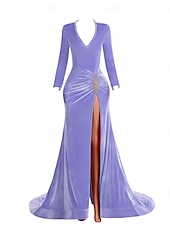 preiswerte Rosa-Meerjungfrau/Trompete Abendkleid elegantes Kleid Abend Party Verlobung Hofschleppe Langarm V-Ausschnitt Samt mit Schlitz Applikationen 2025