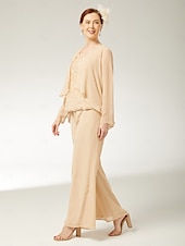 baratos Terninhos de calça da mamãe-Macacões 3 Peças Mãe da Noiva Elegante Plus Size Inclui Envoltório Gola Bateau Corte Longo Chiffon Sem Mangas com Renda 2025