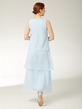 billiga Golvlängd-Sheath  Kolumn Mor till Bruden Klänning Strandbröllop Elegant Enkel Juvelhals Ankellängd Chiffon Ärmlös med Tier Enhetlig Färg