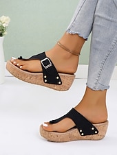preiswerte Lässige Sandalen-Blaue Keilsandaletten für Damen mit Schnallenriemen und Nietendetails, bequeme Sommerschuhe für die Freizeit und den Strand