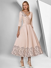 preiswerte Bodenlänge-A-Linie Kleid Strandhochzeit Brautmutterkleid Elegant Einfach V-Ausschnitt Knöchellänge Tee-Länge Satin 3/4-Länge Ärmel mit Spitze geraffte Pailletten Derby Kleid Renntag Kleid 2025
