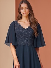 preiswerte Bodenlänge-A-Linie Kleid Brautmutterkleid Elegantes Juwelenausschnitt Bodenkurz Chiffon Halblangen Ärmel mit Spitze Einfarbig 2025