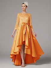 preiswerte Bodenlänge-A-Linien Kleid Mutter der Braut Kleid Elegant Plus-Size Hoch Niedrig Schmuckkragen Asymmetrisches Satin Spitze 3/4 Länge Ärmel Bodenn Länge mit Schärpe  Bandapplikationen