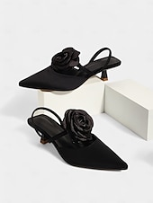 abordables Semi-formel-chaussures de mariage à bride arrière en satin violet pour femmes avec détail de fleur de rose, bout pointu et talons bas - talons de mariée élégants pour les mariages et les événements formels