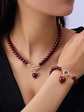 preiswerte Halskette für Damen-Set aus Halskette und Armband aus roten Perlen für Damen mit Herzanhänger, goldfarbenem Verschlussdesign, eleganter Schmuck als Geschenk zum Valentinstag, für Hochzeiten und besondere Anlässe