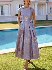 preiswerte Teelänge-Blumenlila A-Linie Kleid Brautmutter Kleid Elegantes Vintage V-Ausschnitt Knöchellang Polyester Kurzarm mit Stickerei Jacquard Derbykleid Rennsportskleid Hochzeitsgastkleid 2025
