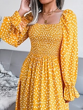 abordables Robe de la laitière-Femme Robe Maxi Robe Maxi Robe de laitière Robe smockée Soirée Hawaïen mode Vacances Travail du quotidien Standard Pois manche longue Col Carré Jaune Rose Claire Printemps Automne
