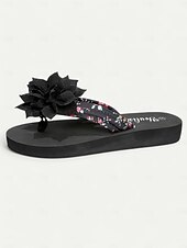 billige Ferietøfler-svarte, blomsterteppe for kvinner med overdimensjonert blomsterdekorasjon - komfortable sommersandaler for strand- og uformelle utflukter