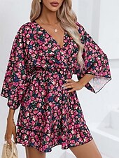 voordelige Casual bloemenjurken-Dames Mini-jurk Casual jurk A lijn jurk Stijlvol Casual Vakantie Dagelijks Normale pasvorm Bloemig 3/4 mouw V-hals Zwart Rood Zomer Lente