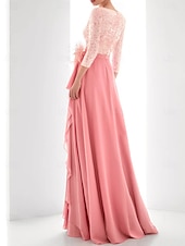 billiga SVART-A-linje Sequin Kvällsklänning Elegant Klänning Formell Asymmetrisk Långärmad Hög Nacke Chiffon med Fjädrar Pärlor Maskeradklänning