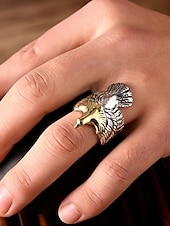 abordables Joyas para hombres-Anillo de águila vintage de plata y oro para hombre: diseño animal atrevido, joyería de acero inoxidable, perfecto para uso informal, fiestas y regalos.