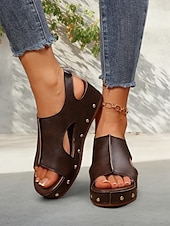 abordables Sandales Décontractées-sandales compensées découpées noires pour femmes avec détails cloutés et semelle plateforme confortable - chaussures d&#039;été tendance pour les sorties décontractées et à la plage