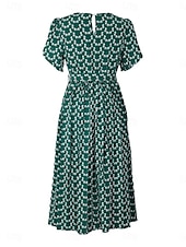 abordables Robes fleuries décontractées-Femme Robe mi-longue Robe casual Robe Trapèze mode Décontractées Vacances du quotidien Standard Floral Manche Courte Col V Vert foncé Eté