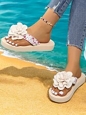 billige Ferietøfler-svarte, blomsterteppe for kvinner med overdimensjonert blomsterdekorasjon - komfortable sommersandaler for strand- og uformelle utflukter