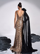 abordables JAUNE-Robe de soirée sirène / trompette, imprimé léopard, élégante, robe de carnaval, longueur au sol, sans manches, col en V, polyester avec fleur à l&#039;épaule, 2025