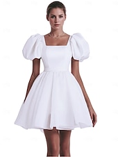 economico Abiti bianchi-Abiti Bianchi di Fidanzamento Piccole Lauree Abiti da Sposa A-Line Scollo Quadrato Maniche Corte Corti/Mini Satin Abiti da Sposa con Cintura/Fascetta Fiocco(i)