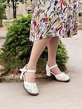 preiswerte Block Heels-Weiße Mary-Jane-Schuhe mit niedrigem Absatz für Damen – lasergeschnittenes Blumendesign, Vintage-Stil für legere und formelle Anlässe