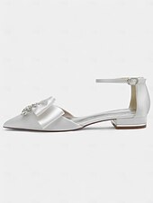 preiswerte Halbformell-weiße Satin-Pumps mit spitzer Spitze, Strass-Schleife und Fesselriemchen – perfekte Brautschuhe für Hochzeiten